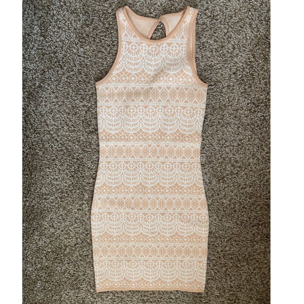 Knit keyhole back Patterned dress